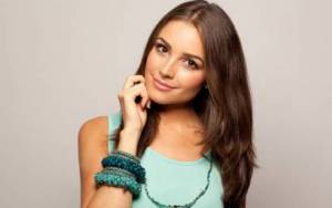 Широкоформатные обои Olivia Culpo для рабочего стола